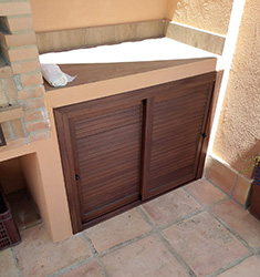 Aluminios Velasco - Trabajos de carpintería en Ronda