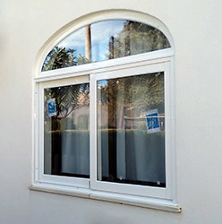 Aluminios Velasco - Trabajos de carpintería en Ronda